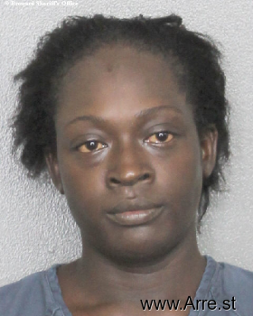 Latoya  Brown Mugshot