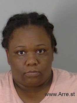 Latoya Renee Davis Mugshot