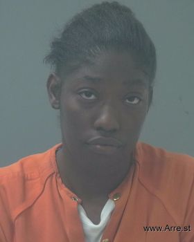 Latoya Denise Jones Mugshot