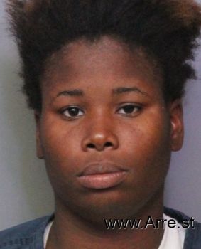 Latoya Denise Smith Mugshot