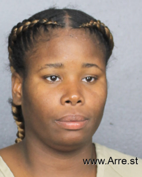 Latoya Denise Smith Mugshot