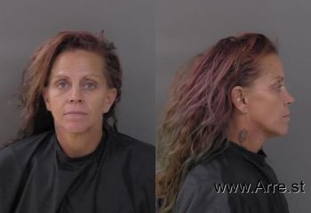 Laura K Bennett Mugshot