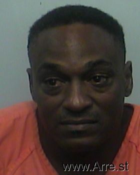 Lawrence Carlton Woods Mugshot