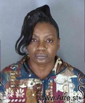 Lee Bertha Thomas Mugshot