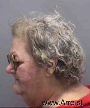 Linda Mildred Davis Mugshot