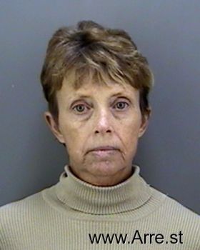 Linda Harlan Davis Mugshot