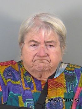 Linda M Lincoln Mugshot