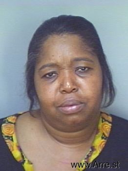 Linda  Mckenzie Mugshot