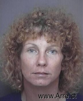 Linda  Robertson Mugshot