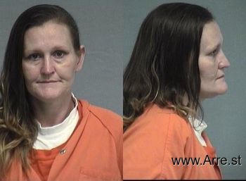 Lisa Jean Hartley Mugshot