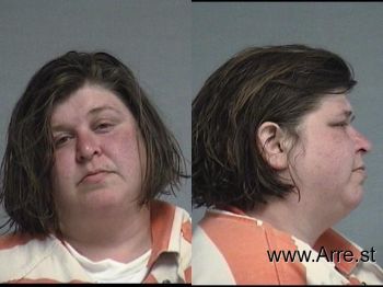 Lisa Darlene Shannon Mugshot