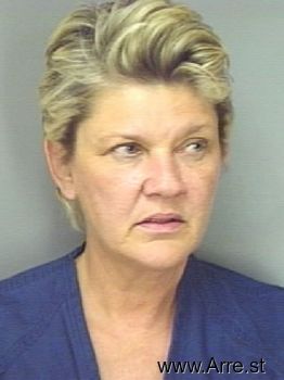 Lori H Miller Mugshot