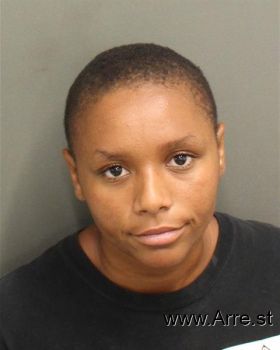 Loriana  Jones Mugshot