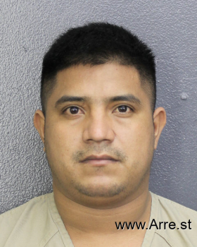 Luis  Argueta-castro Mugshot