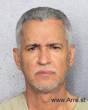 Luis A Rosario Galarza Mugshot