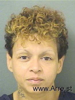 Mariana  Hernandez Mugshot