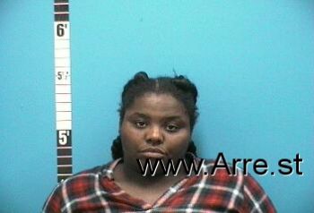 Markissa Jonneisa Henry Mugshot