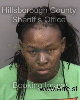 Mary Lutricihia Moore Mugshot