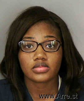 Monique  Hunter Mugshot