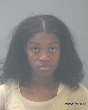 Monique Derrione Sandifer Mugshot