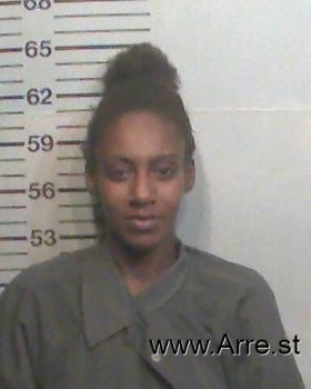 Montrevia Donshay Dye Mugshot