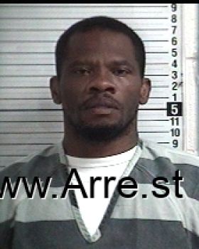 Nathaniel Mark Holmes Mugshot