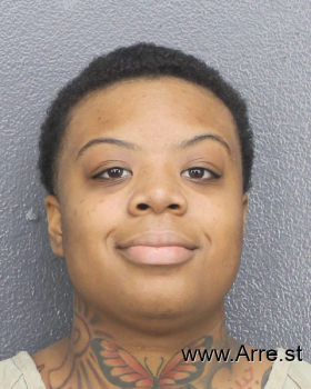 Paris  Williams Mugshot