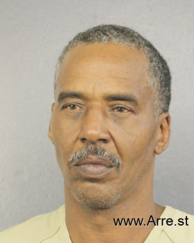 Paul Lamont Henderson Mugshot