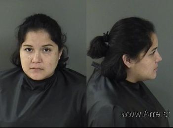 Perla Yareli Munoz Cazares Mugshot