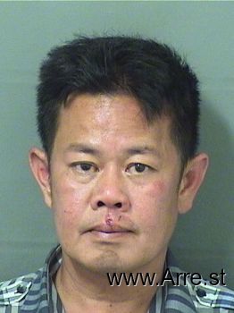 Phu H Le Mugshot