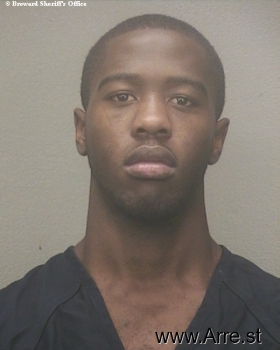 Raymone M Davis Mugshot