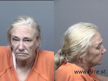 Roberta Lee Hoskins Mugshot