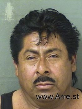 Roberto  Hernandezvelasco Mugshot