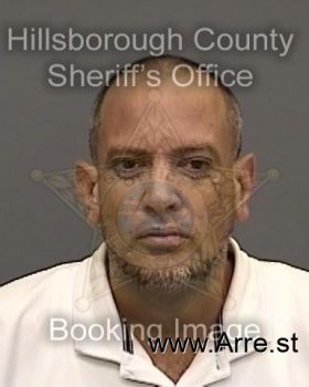 Roberto  Santiago Mugshot