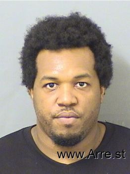 Ryan Donte Evans Mugshot