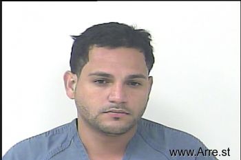 Reynaldo  Flores-malave Mugshot