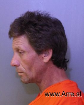 Robert  Macmillan Mugshot