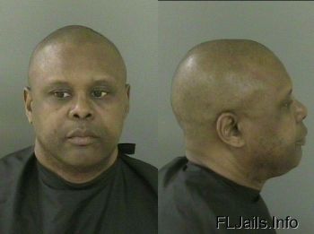 Robert Lewis Mitchell Mugshot