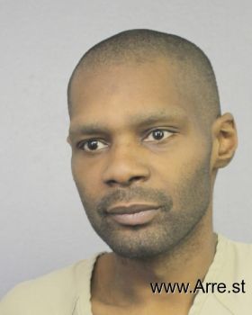 Robert  Wells Mugshot