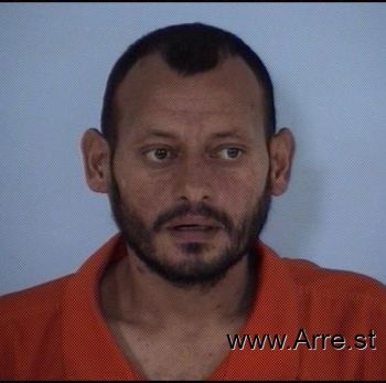 Roberto Carlos Cruz Mugshot