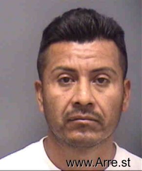 Roberto Dominguez Cruz Mugshot