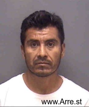 Roberto Dominguez Cruz Mugshot