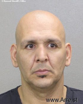 Roberto  Diaz Mugshot