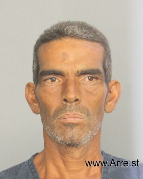 Roberto  Hernandez Mugshot