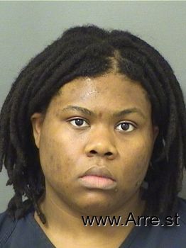 Shanece Kayaunna Lewis Mugshot