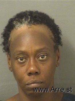 Shawndreka  Green Mugshot