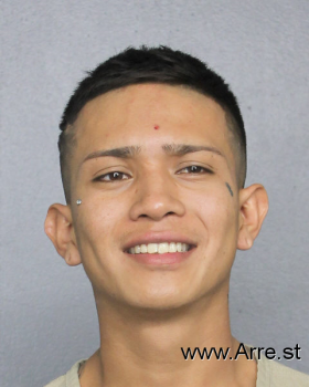 Sebastian E Hernandez Mugshot