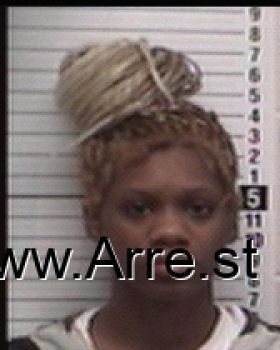 Shanelle Hilda Rivera Mugshot