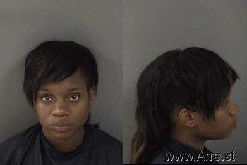 Shanetria L. Wallace Mugshot