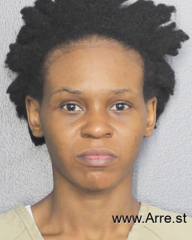 Shanice Dawn Denard Mugshot